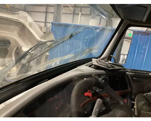 Volvo VNL Dash Assembly