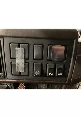 Volvo VNL Dash Assembly