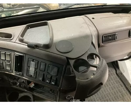 Volvo VNL Dash Assembly