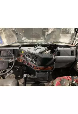 Volvo VNL Dash Assembly