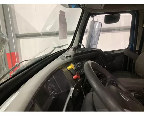 Volvo VNL Dash Assembly