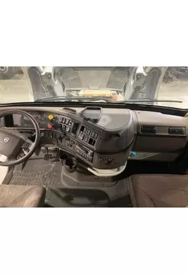 Volvo VNL Dash Assembly