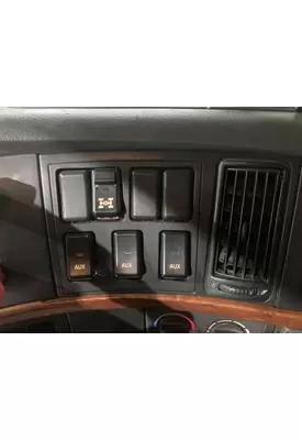 Volvo VNL Dash Assembly