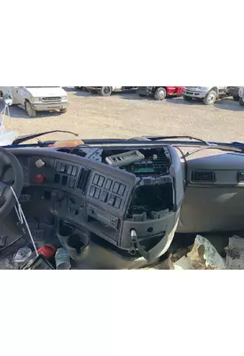 Volvo VNL Dash Assembly