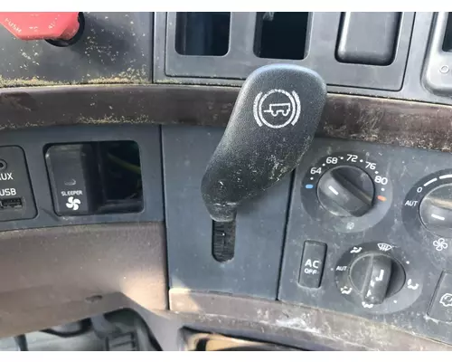 Volvo VNL Dash Assembly