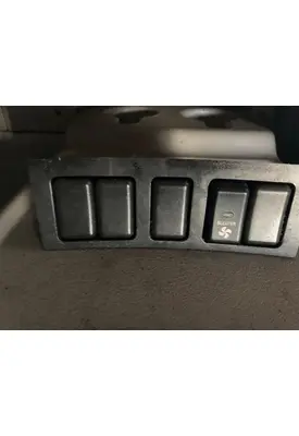 Volvo VNL Dash Assembly