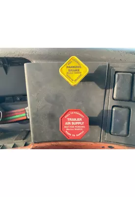 Volvo VNL Dash Assembly