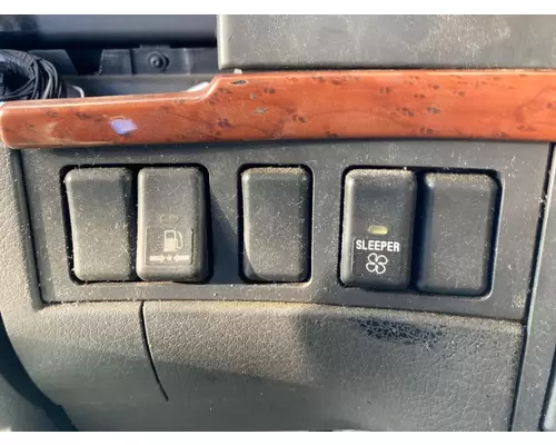 Volvo VNL Dash Assembly