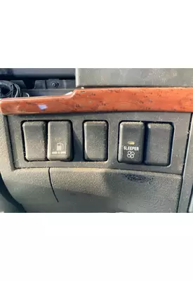 Volvo VNL Dash Assembly