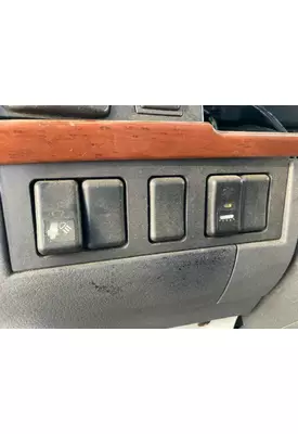 Volvo VNL Dash Assembly