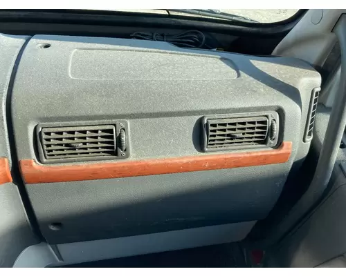 Volvo VNL Dash Assembly