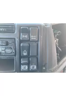 Volvo VNL Dash Assembly