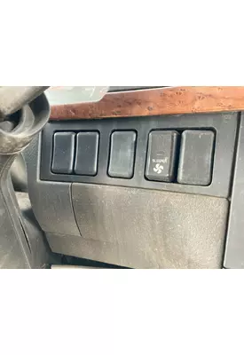 Volvo VNL Dash Assembly