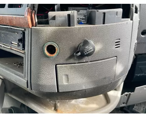 Volvo VNL Dash Assembly