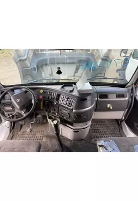 Volvo VNL Dash Assembly