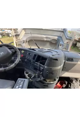 Volvo VNL Dash Assembly