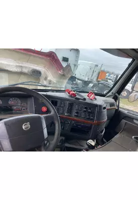 Volvo VNL Dash Assembly