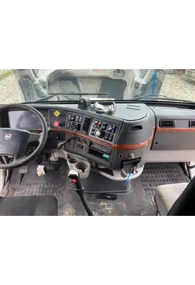 Volvo VNL Dash Assembly