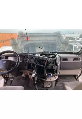 Volvo VNL Dash Assembly