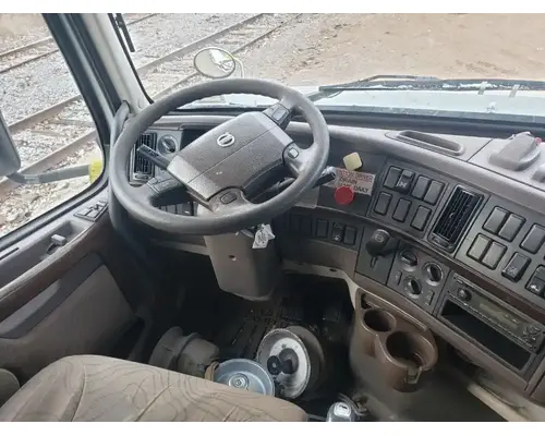 Volvo VNL Dash Assembly