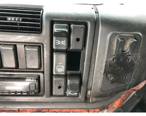 Volvo VNL Dash Panel