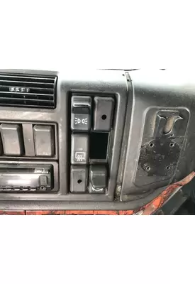 Volvo VNL Dash Panel