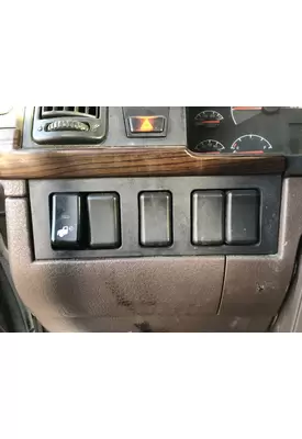 Volvo VNL Dash Panel