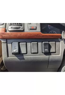 Volvo VNL Dash Panel