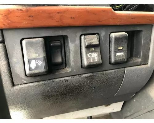 Volvo VNL Dash Panel