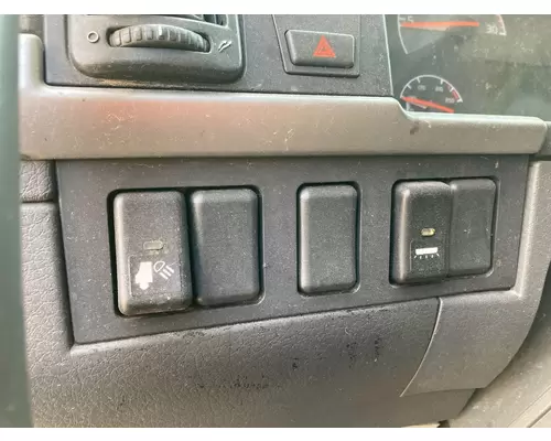 Volvo VNL Dash Panel