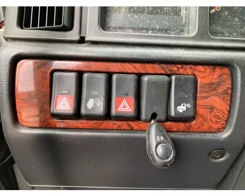 Volvo VNL Dash Panel