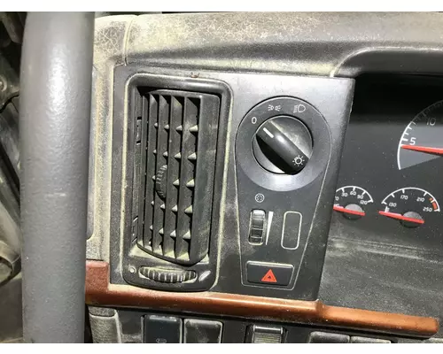 Volvo VNL Dash Panel