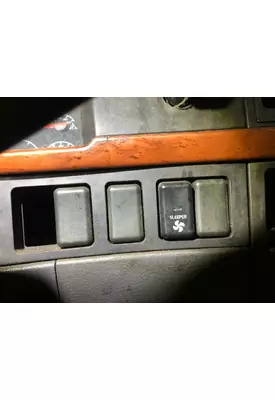 Volvo VNL Dash Panel