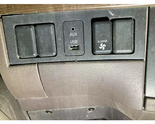 Volvo VNL Dash Panel