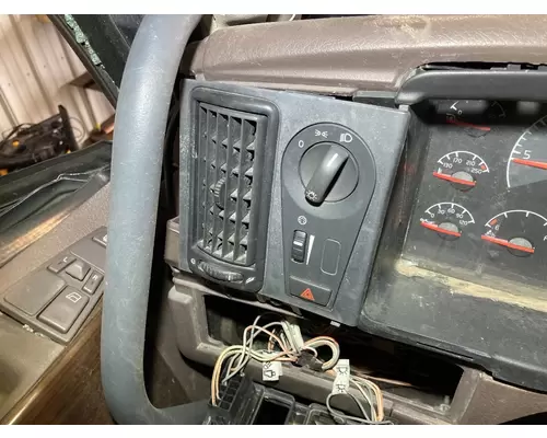 Volvo VNL Dash Panel