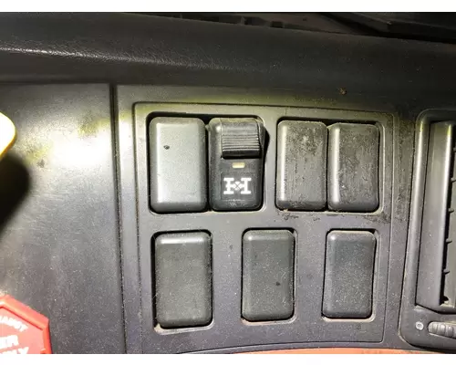 Volvo VNL Dash Panel