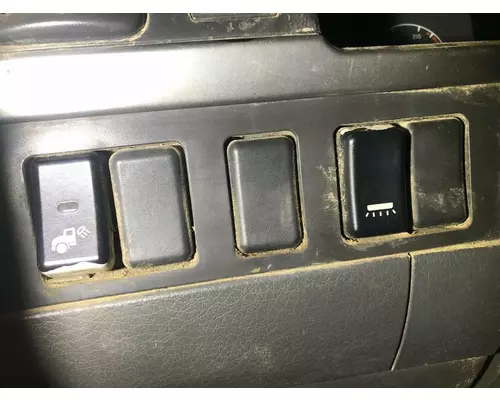 Volvo VNL Dash Panel