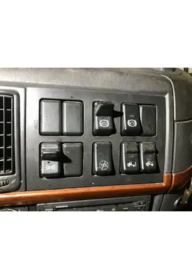 Volvo VNL Dash Panel
