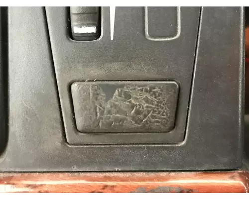 Volvo VNL Dash Panel