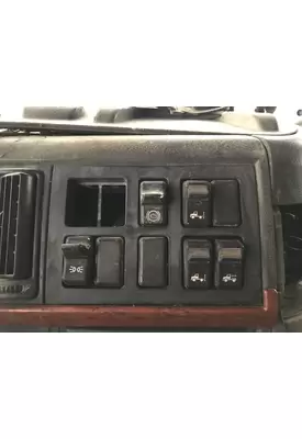 Volvo VNL Dash Panel