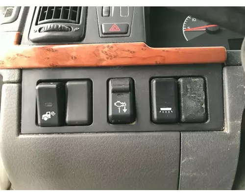 Volvo VNL Dash Panel