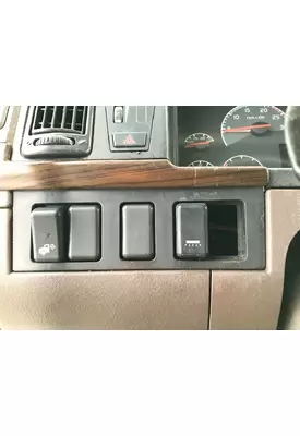 Volvo VNL Dash Panel