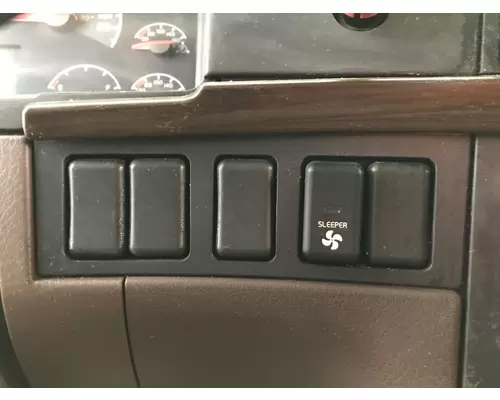 Volvo VNL Dash Panel