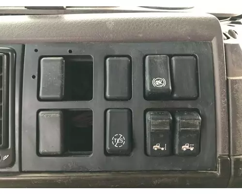 Volvo VNL Dash Panel