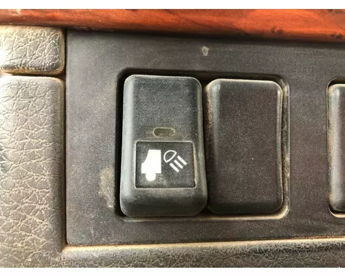 Volvo VNL Dash Panel