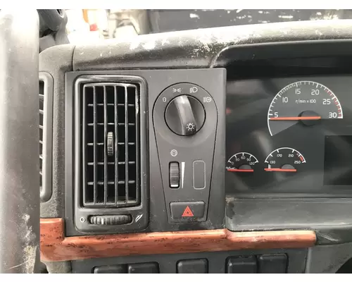 Volvo VNL Dash Panel