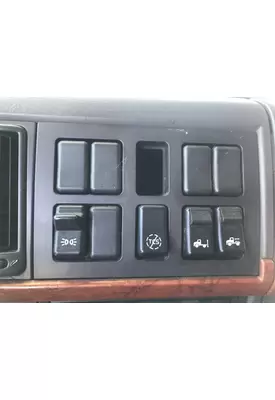 Volvo VNL Dash Panel