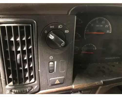 Volvo VNL Dash Panel