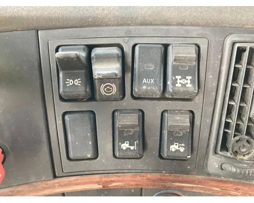 Volvo VNL Dash Panel