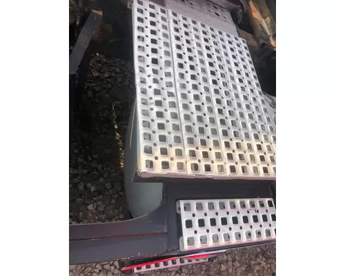 Volvo VNL Deckplate